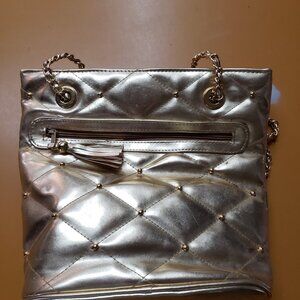 1990 Gold purse and matching flip flops